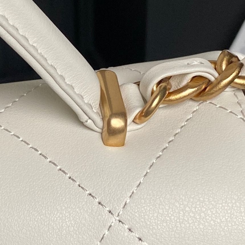 Ch**el satchel bags
